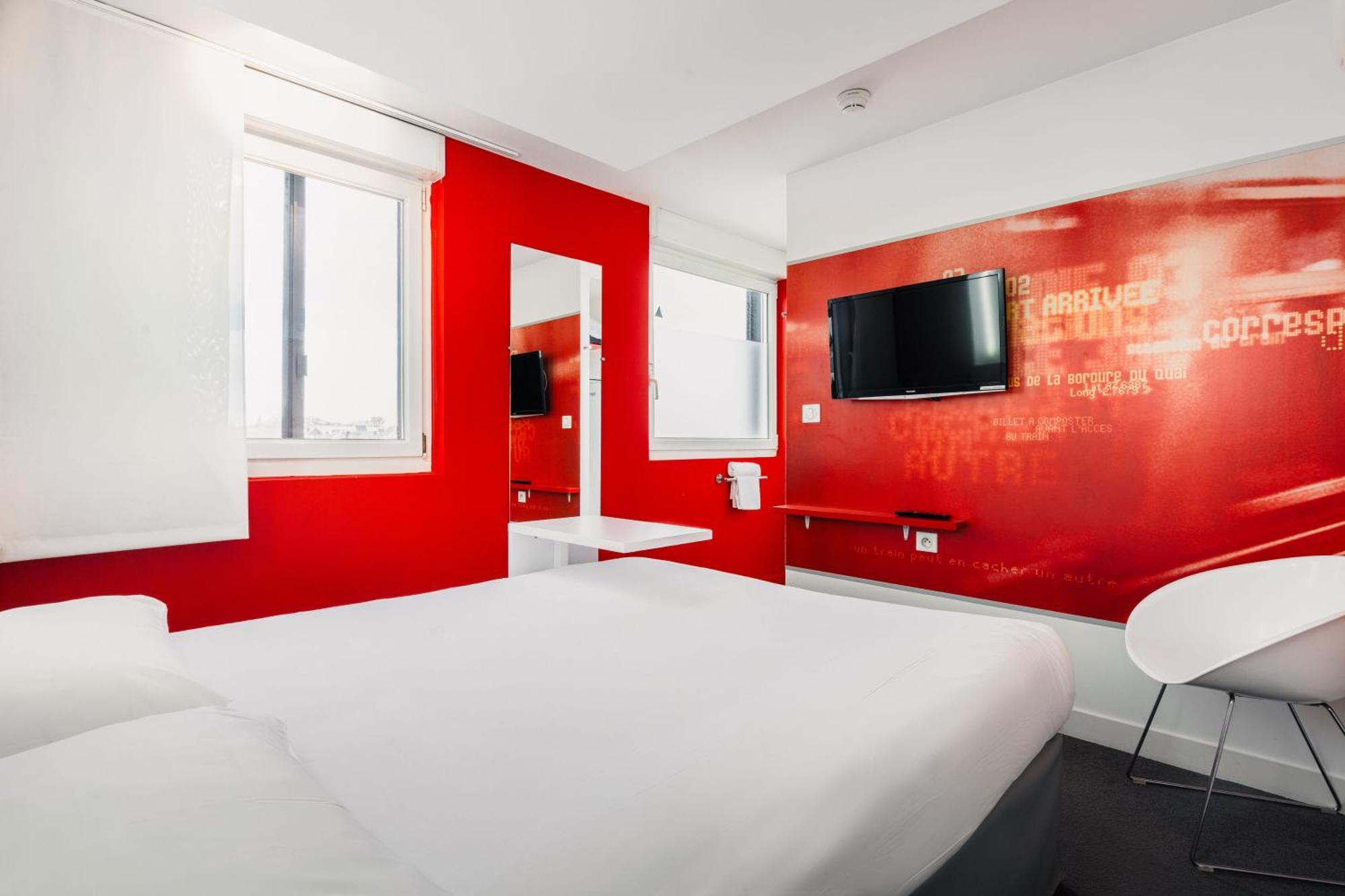 Ibis Styles Vannes Gare Centre Exterior foto