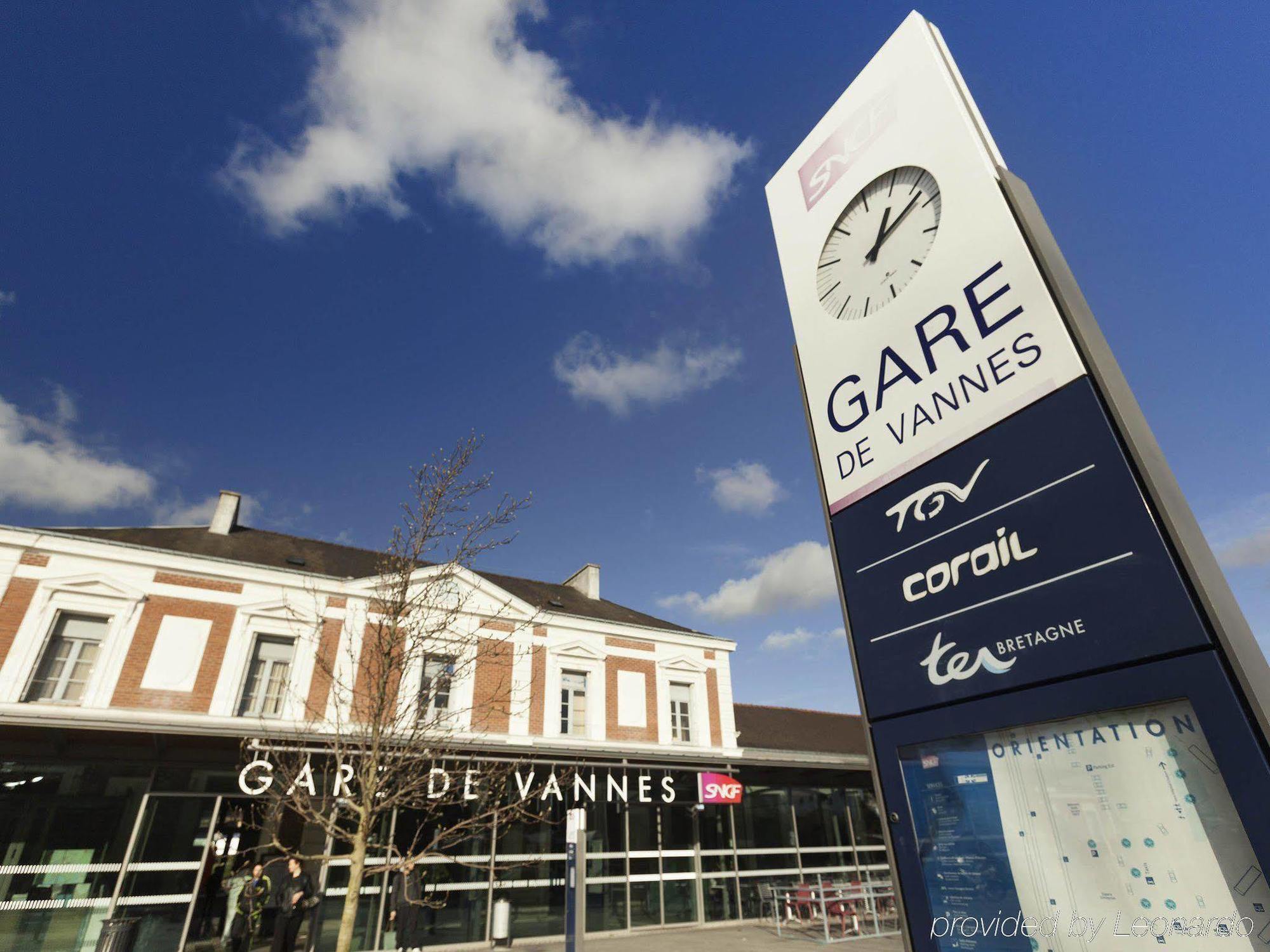Ibis Styles Vannes Gare Centre Exterior foto